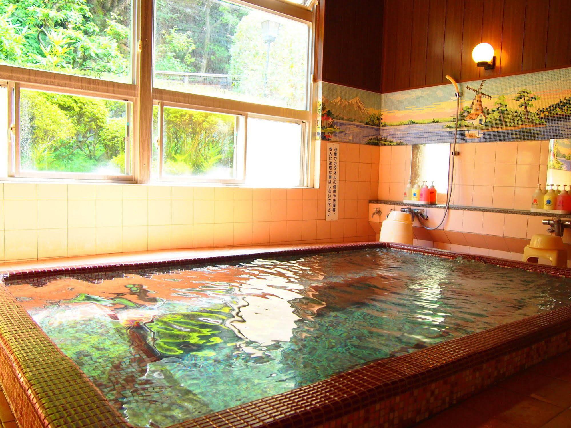 Yourou Onsen Honkan Ономіті Екстер'єр фото